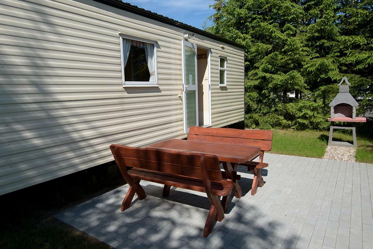 Holiday Lodge Pogorzelica  Eksteriør billede